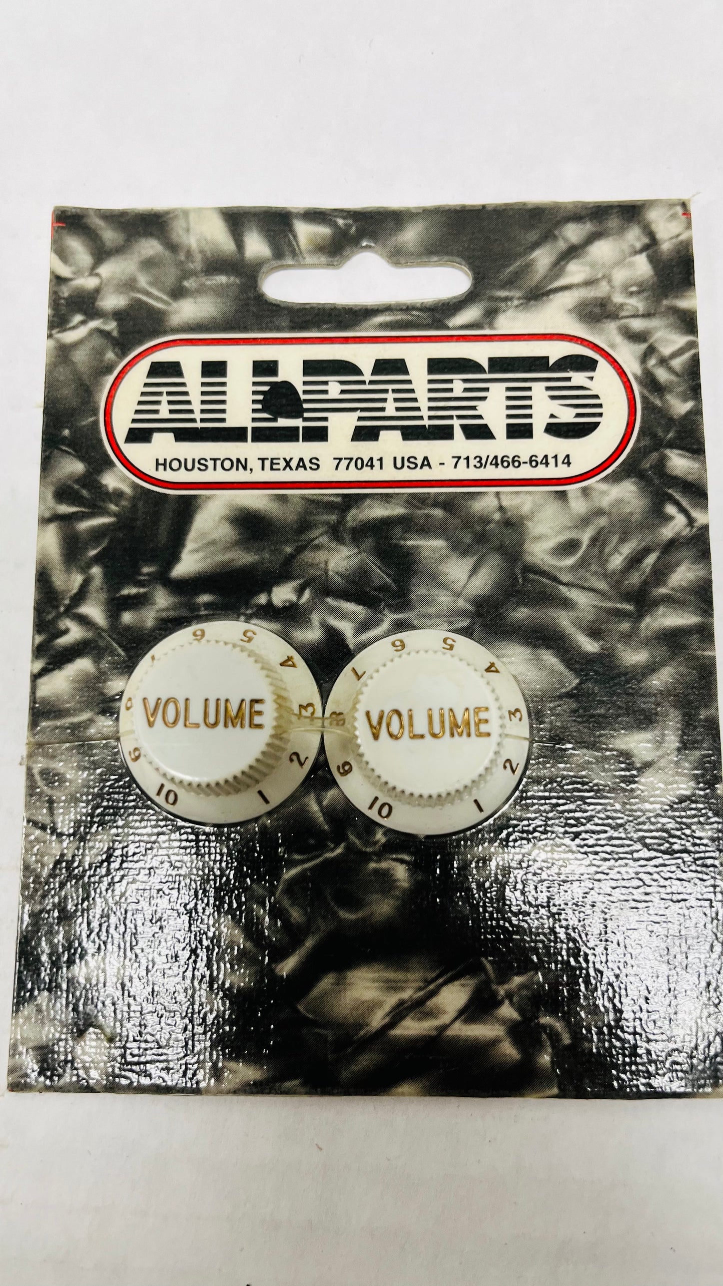 AllParts - Set of 2 Guitar Volume Knobs for Stratocaster - White PK0154