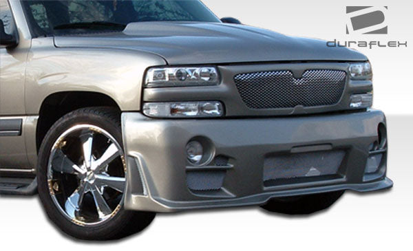 2000-2006 Chevrolet Tahoe Duraflex Platinum Body Kit - 4 Piece - Includes Platinum Front Bumper Cover (100016) Platinum Rear Bumper Cover (100017) Platinum Side Skirts Rocker Panels (100018)