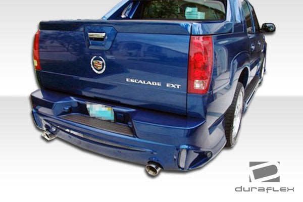 2002-2006 Cadillac Escalade EXT ESV Duraflex Platinum Body Kit - 4 Piece - Includes Platinum Front Bumper Cover (100331) Platinum Rear Bumper Cover (100334) Platinum Side Skirts Rocker Panels (100335)