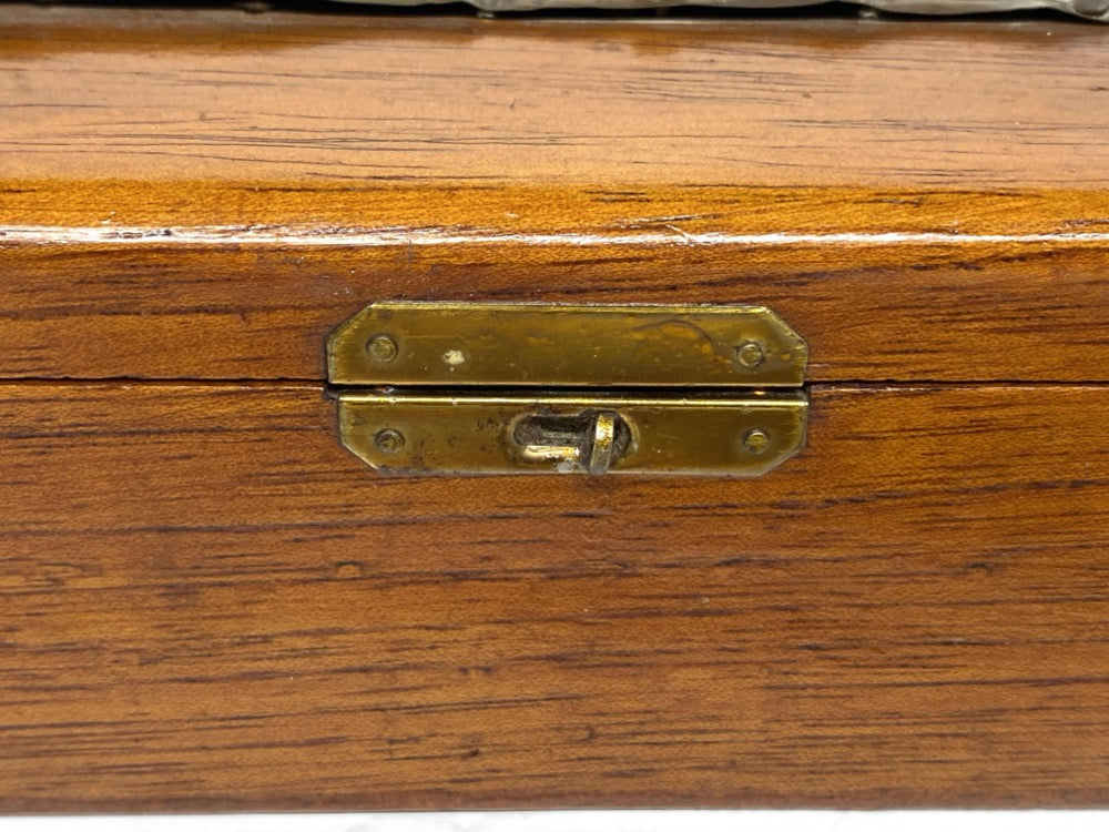 Vintage Wooden Cigar Box with Wire Fox Terrier Copper Art [A018]