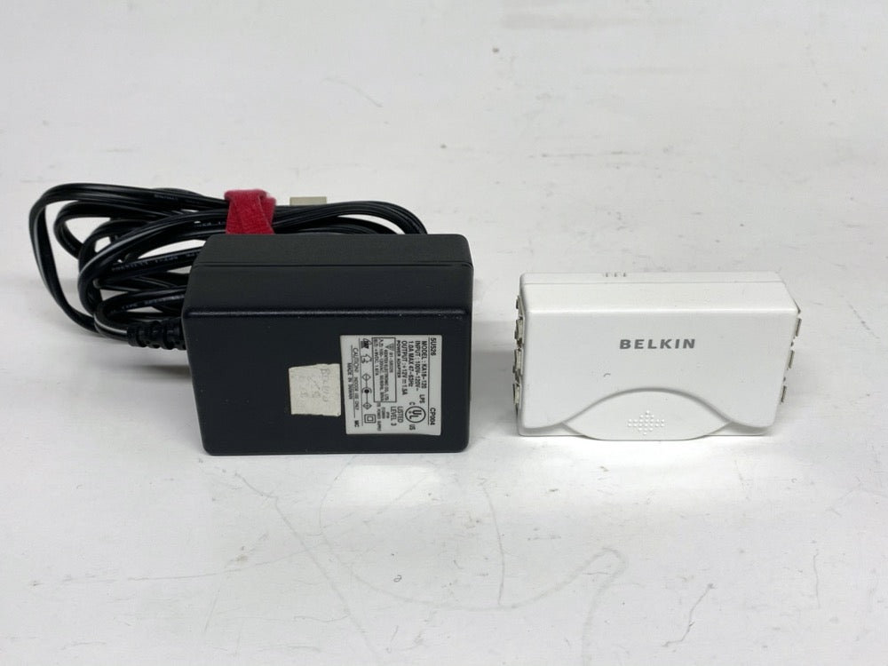 Fire Wire 6 Port Hub Belkin Model F5U526 [A011]