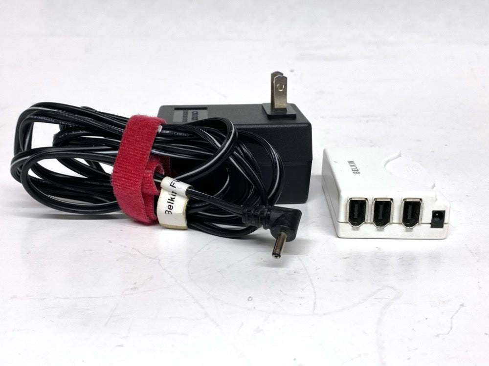 Fire Wire 6 Port Hub Belkin Model F5U526 [A011]