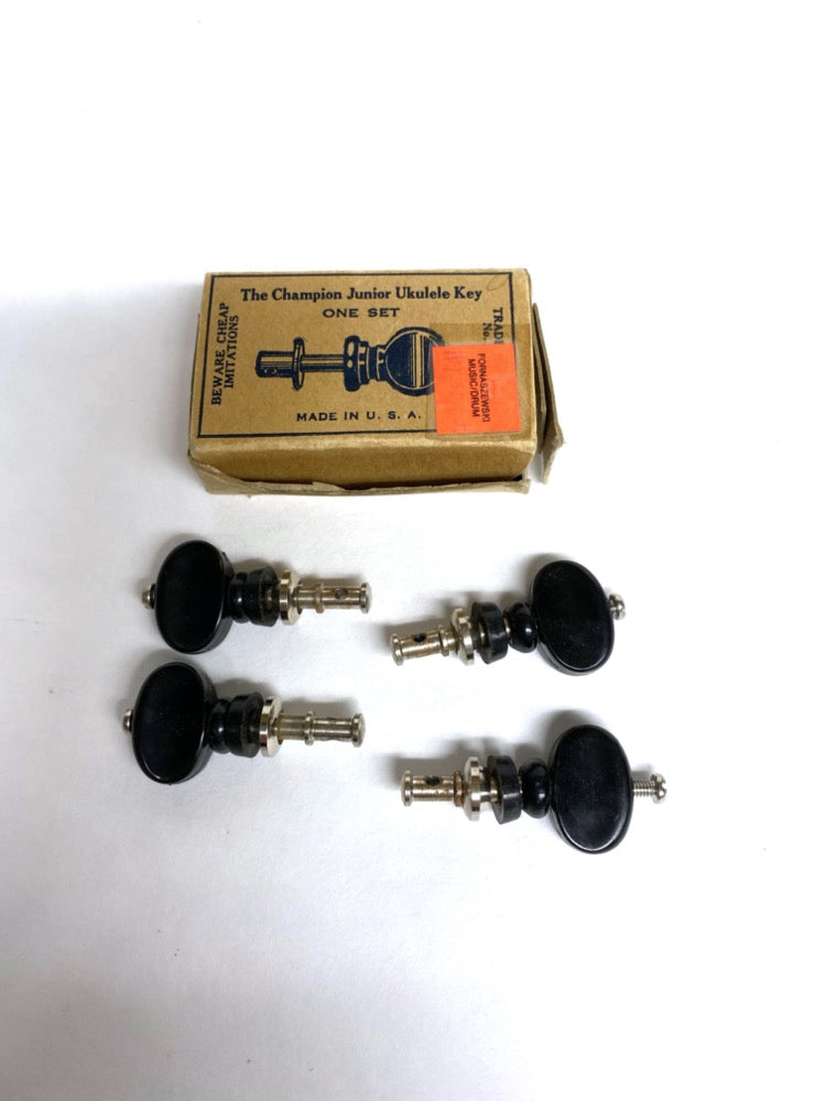 Vintage New Old Stock Grover The Champion Junior Ukulele Key Set of 4 [E0064]