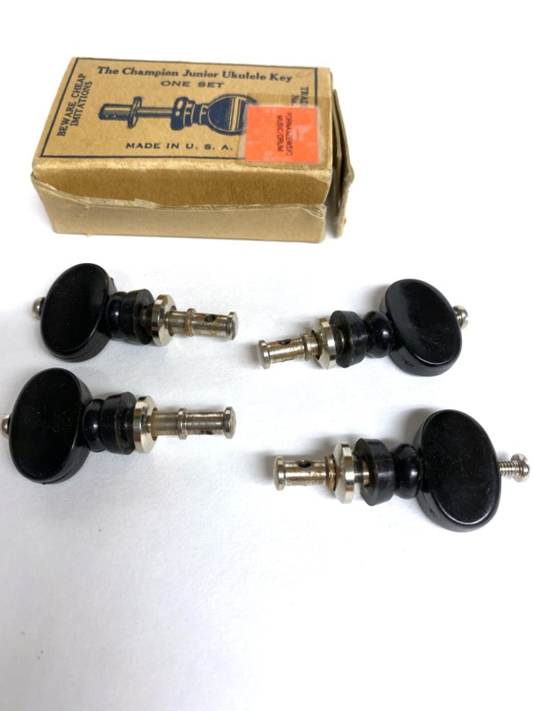 Vintage New Old Stock Grover The Champion Junior Ukulele Key Set of 4 [E0064]