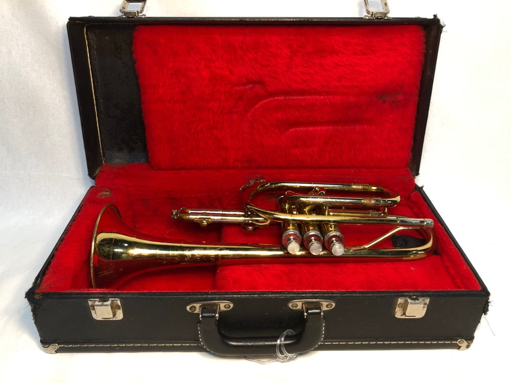 Pre-owned King Cleveland 602 Cornet with case - F626 - Fornaszewski Music Store, Granite City IL 62040 - www.stanf.com