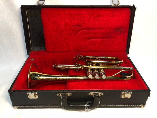 Pre-owned King Cleveland 602 Cornet with case - F626 - Fornaszewski Music Store, Granite City IL 62040 - www.stanf.com