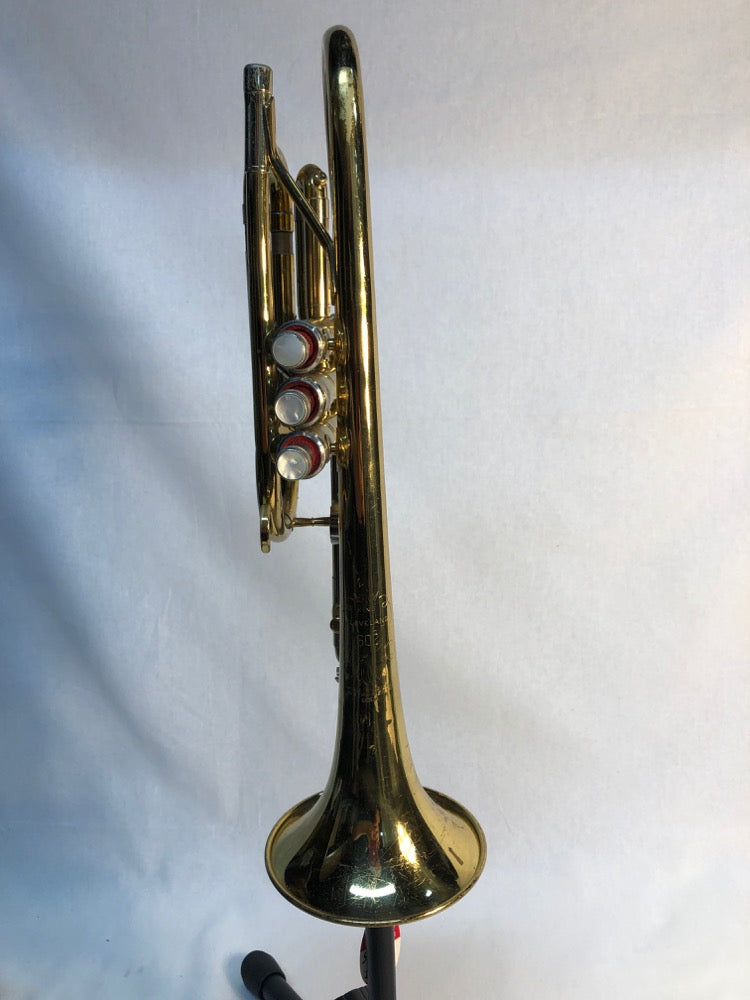 King Cleveland 602 Cornet with case - F626 [preowned]