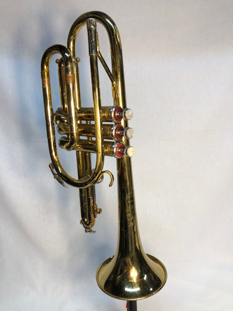 King Cleveland 602 Cornet with case - F626 [preowned]
