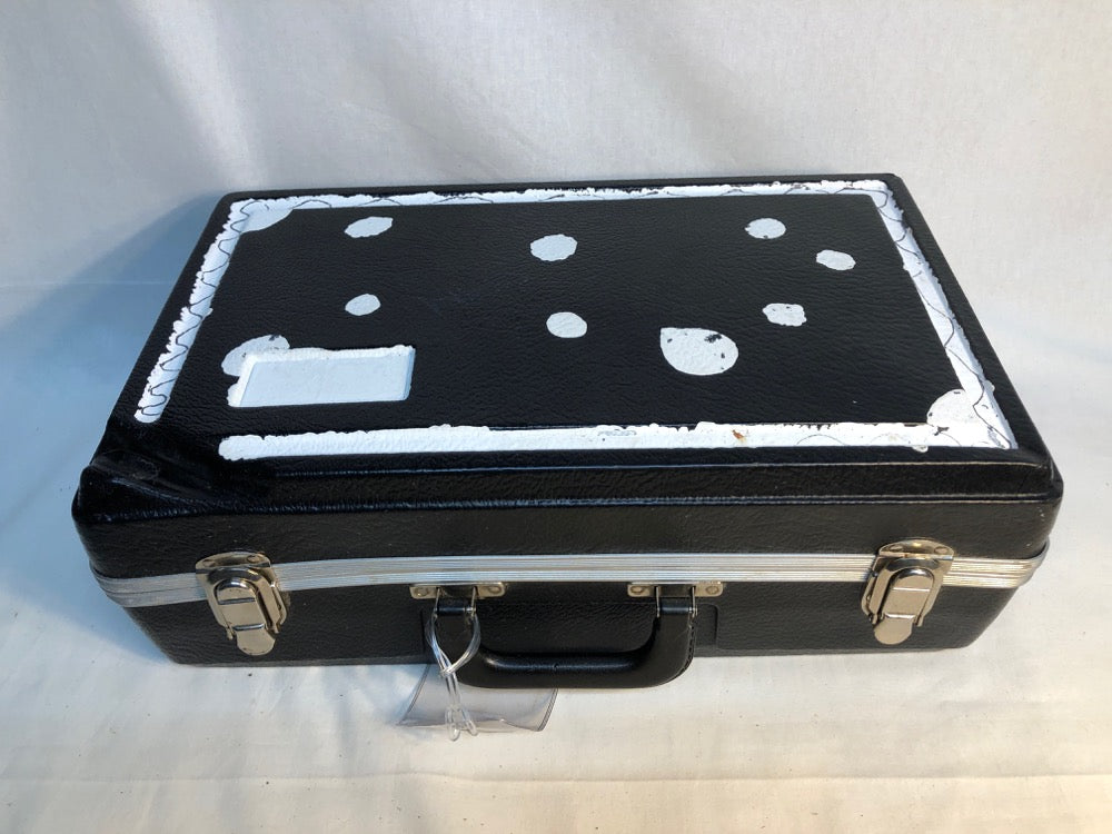 King Tempo Cornet with case - F628 [preowned]