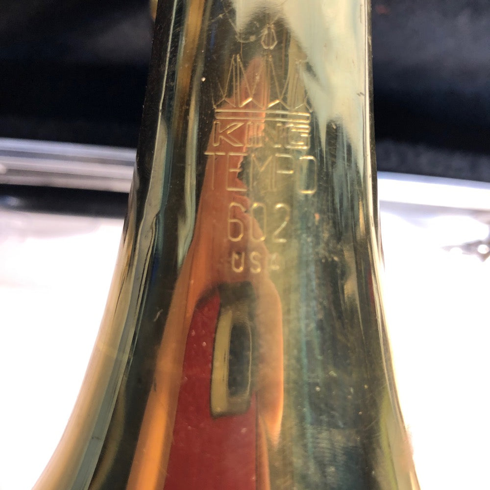 King Tempo Cornet with case - F628 [preowned]