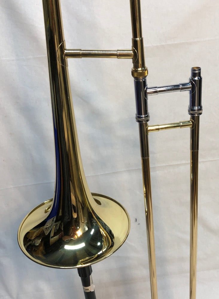 Vintage NOS Blessing (Elkhart) Artist Trombone with case - F698