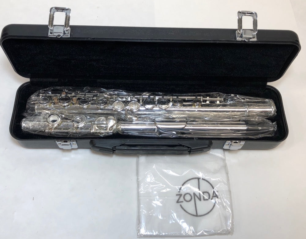 Zonda - Silver Student Flute Outfit - F532 - Fornaszewski Music Store, Granite City IL 62040 - www.stanf.com