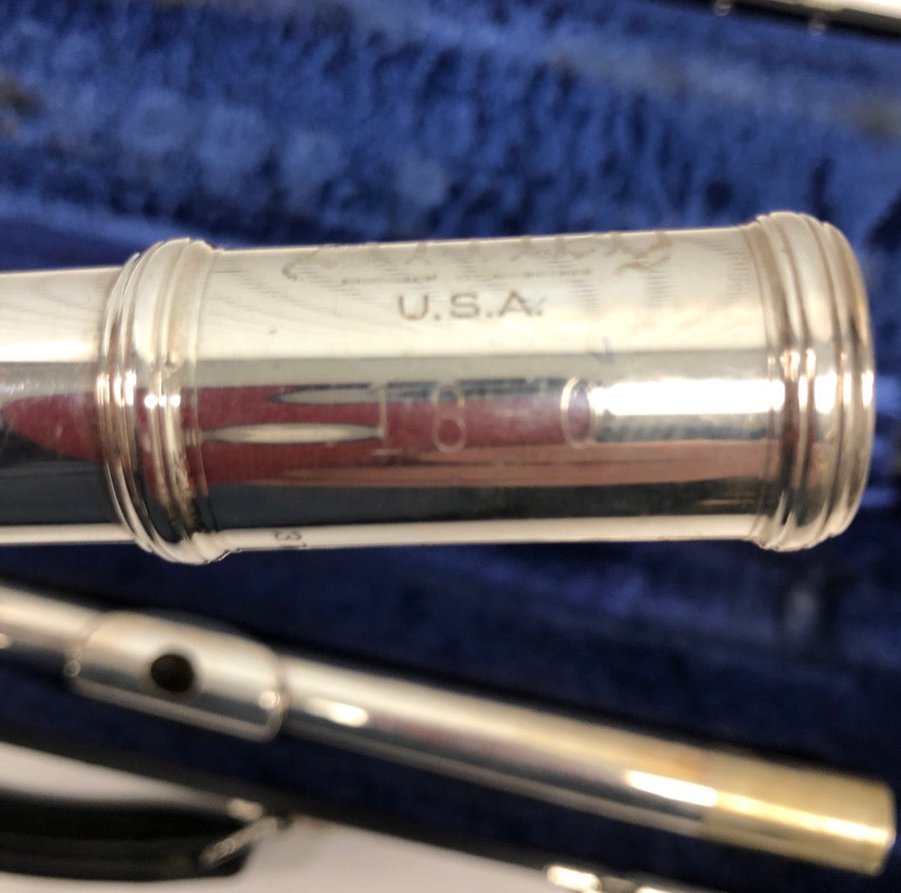 Artley 18-0 Flute outfit with case - F566 [preowned]
