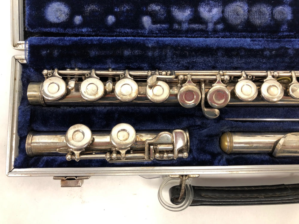 Armstrong Silver Flute outfit - Model 104 - F545 [preowned]