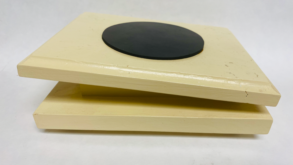 FM Dynamics Drum Practice Pad - Angled - Ivory