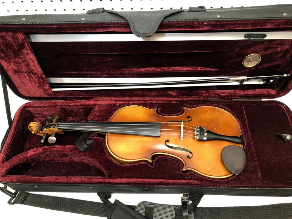 Pre-owned 14 inch E. R. Pfretzchner Viola - Hand made 1966 in Mittenwald, West Germany - F673 - Fornaszewski Music Store, Granite City IL 62040 - www.stanf.com