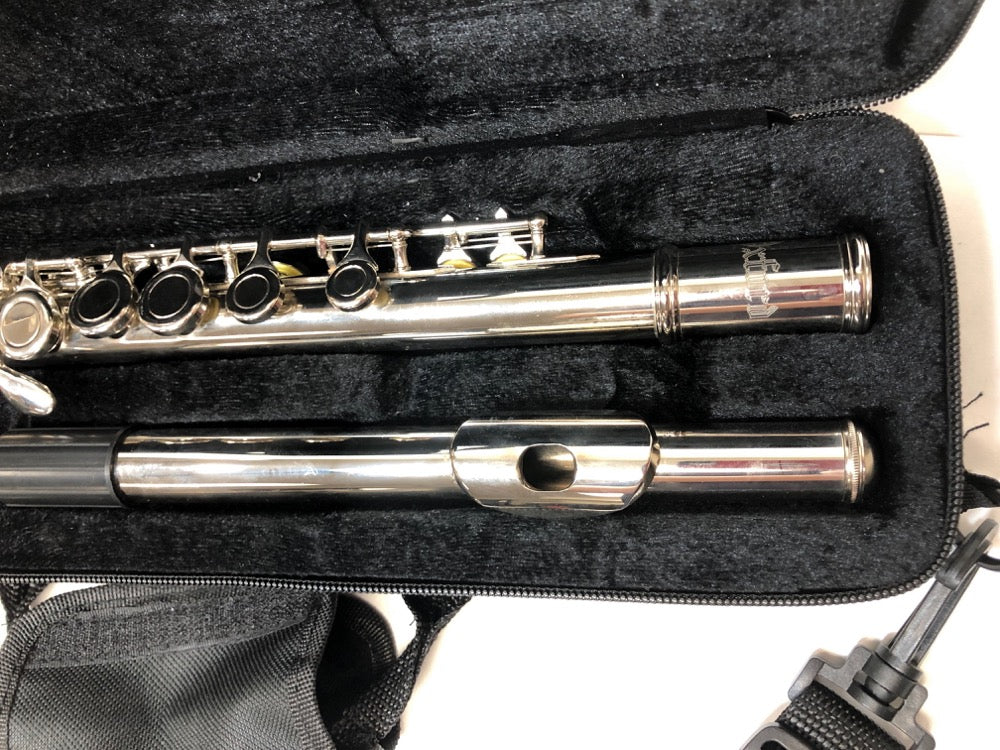 Oxford Student Flute Outfit - Nickel Keys/Parts and Hardshell Case - F1040