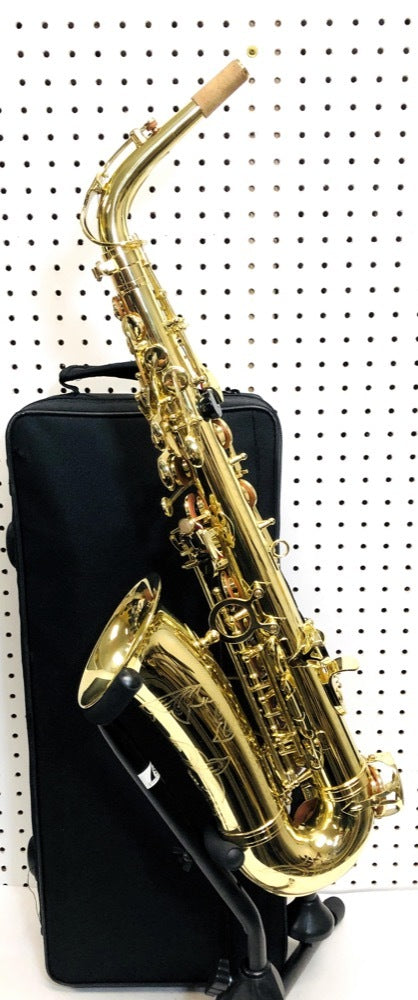 Oxford Student Alto Saxophone Outfit - Brass Finish - F1038