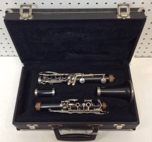 Pre-owned Artley Prelude 18-S Clarinet with case - serviced & ready to play - F636 - Fornaszewski Music Store, Granite City IL 62040 - www.stanf.com