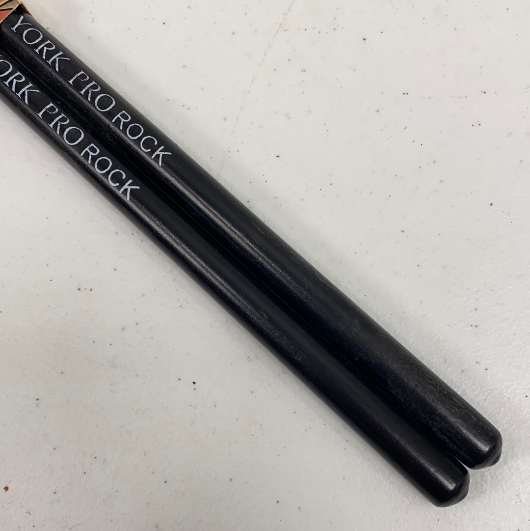 BLACK Pair of ROCK Nylon Tip New York Pro Color Drumsticks