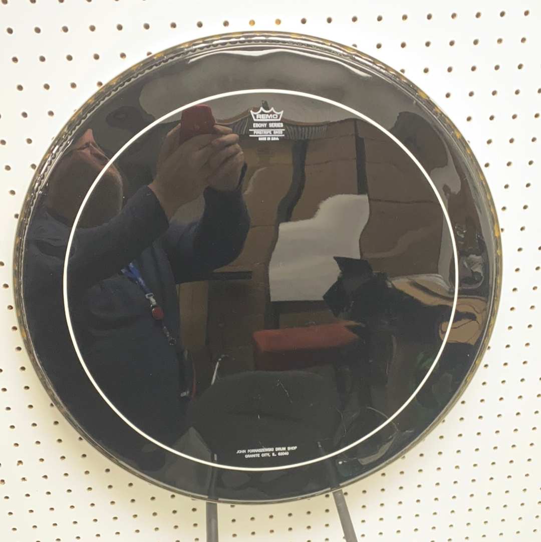 20" Remo Pinstripe Ebony Bass Drumhead ES1620PS